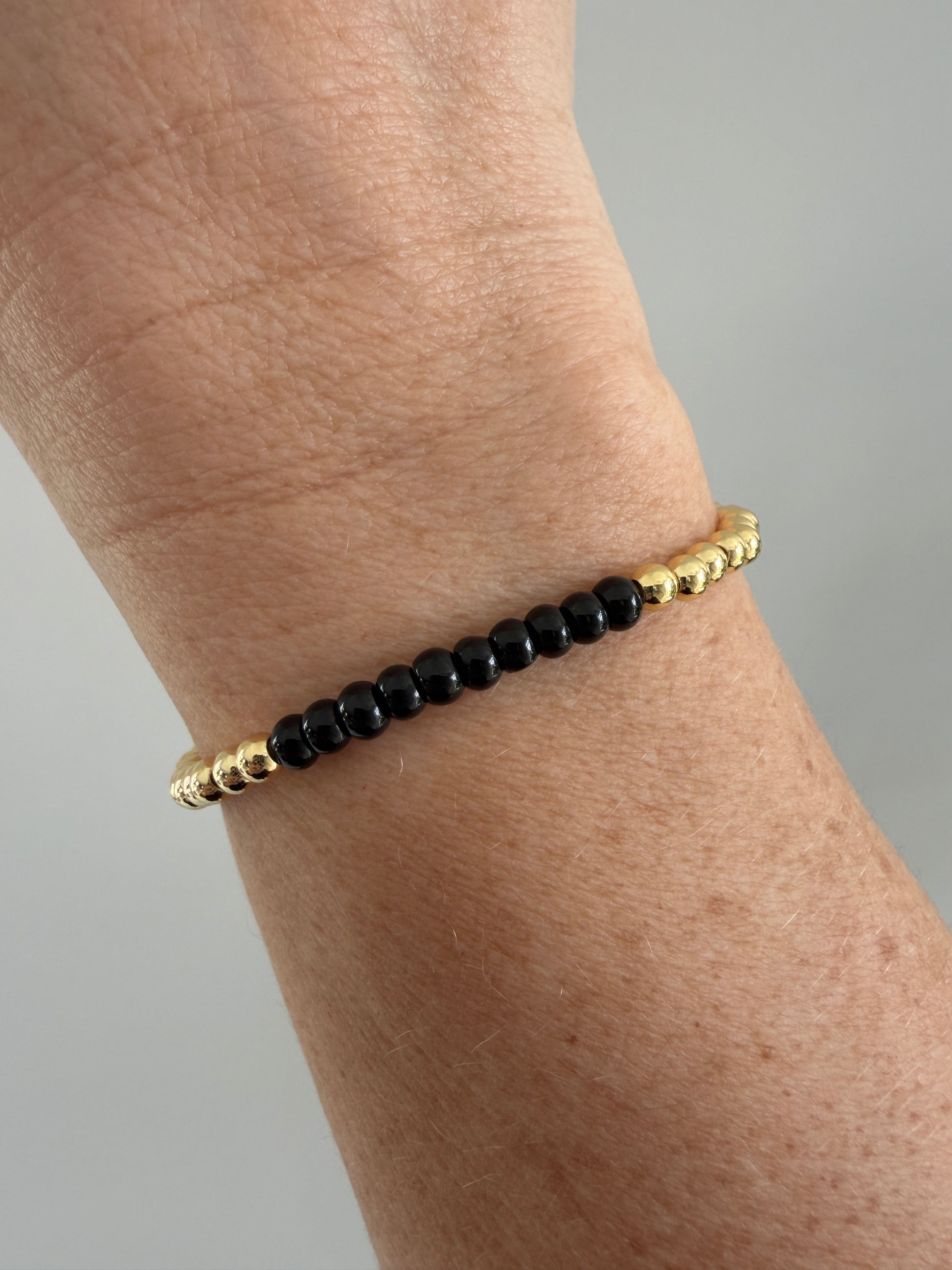 18k gold filled and black accents beaded bracelet