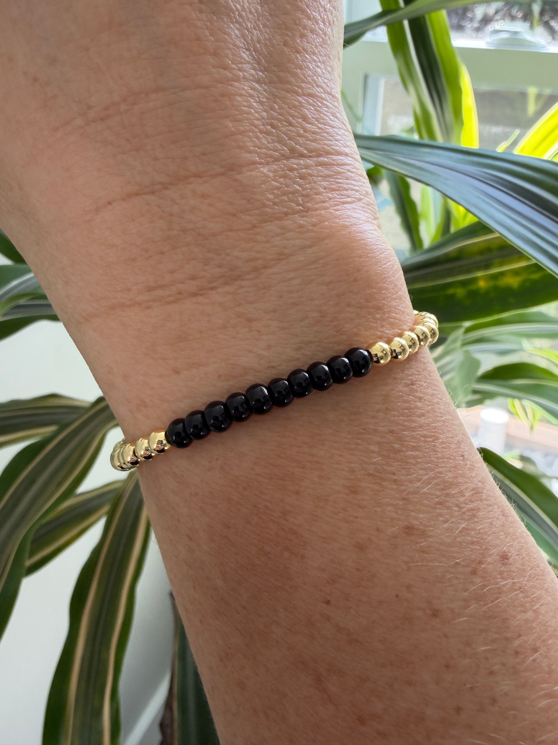 18k gold filled and black accents beaded bracelet