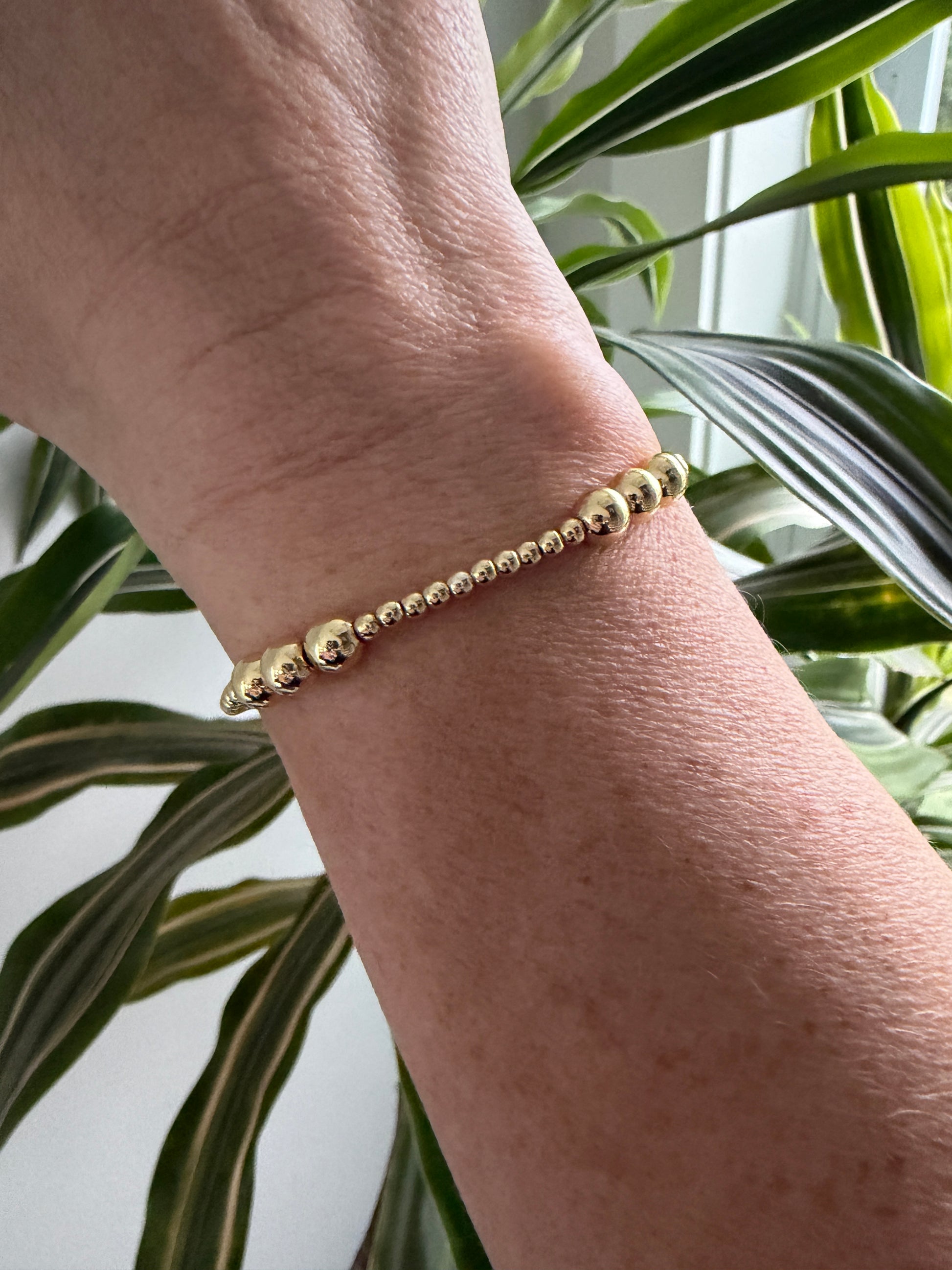 dainty stacking 18K gold-filled beaded bracelet
